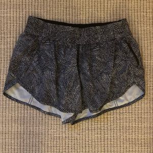 Lululemon tracker shorts